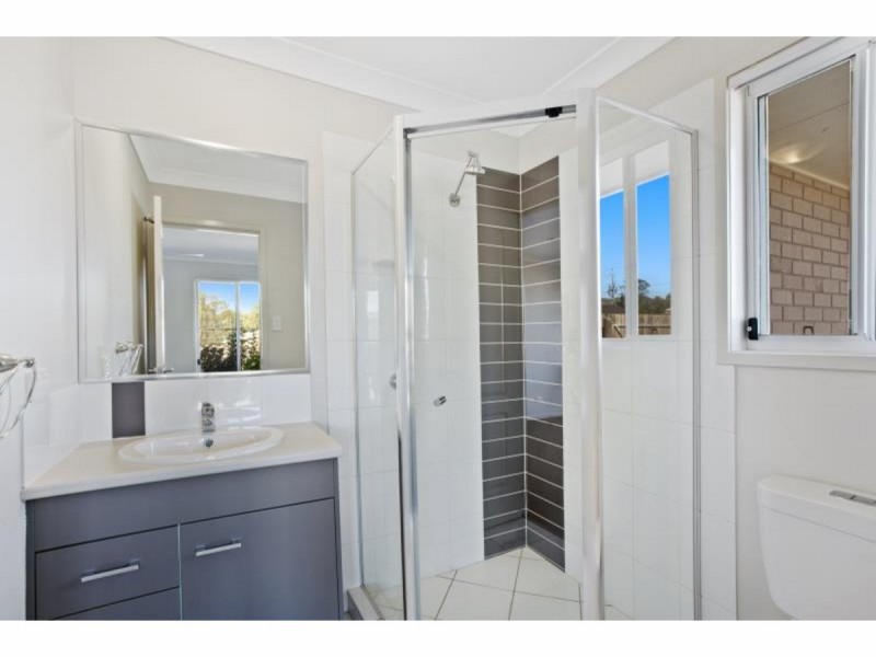 9 Hedgerose Way, Parkhurst QLD 4702